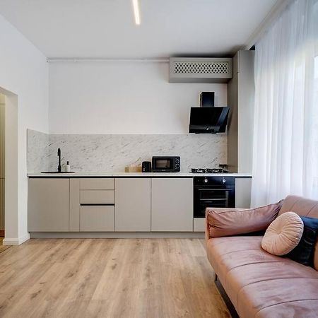 Ferienwohnung Oasis On Calea Victoriei Bukarest Exterior foto